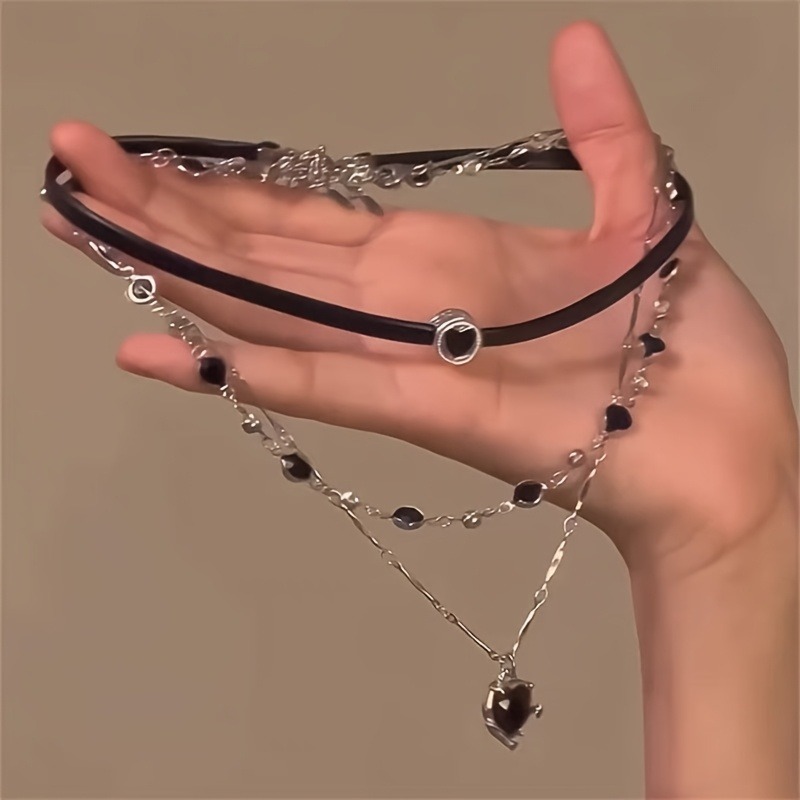 Formal Wear Jewelry For Women - ゴシックレイヤードハート型ネックレスチェーンジュエリー絶妙なチェーン女性に適した日常フォーマルネックレス一年中着用可能
