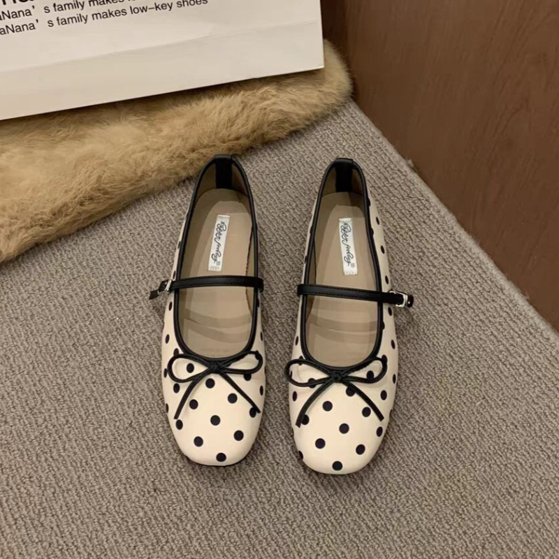 春のファッションボウデザイナーフラットシューズ水玉模様フレン - Women Formal Wear For Summer のレビューと価格