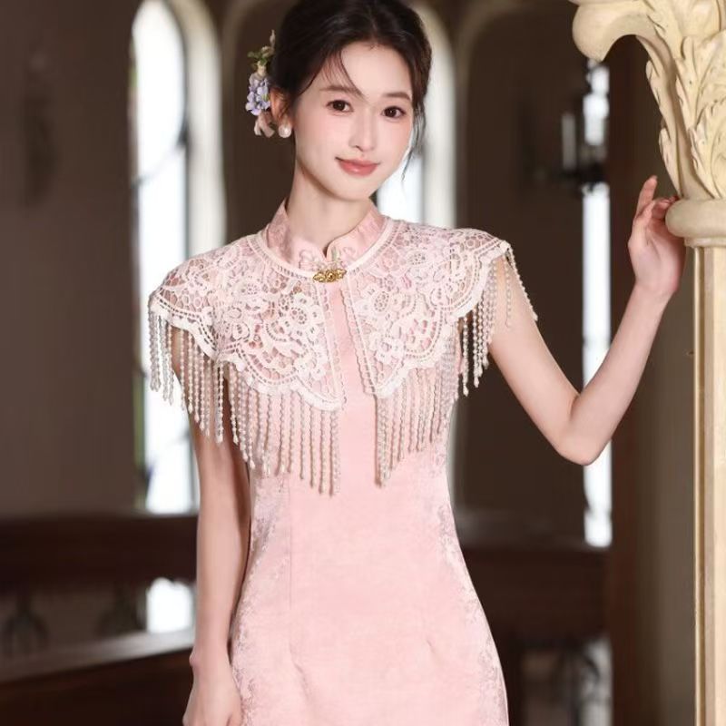 エレガントなビーズタッセル付きレースクラウドショルダーショー - Women Formal Wear Photoshoot のレビューと価格