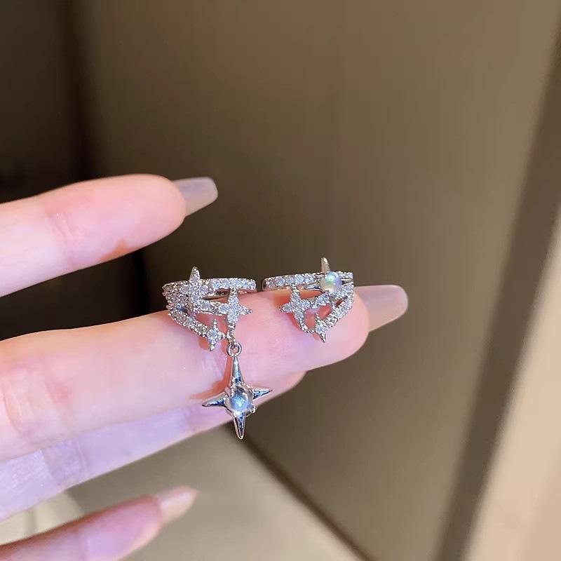 非ピアス式ミニマリストジルコンイヤリング 1 ペア非対称デザ - Formal Wear Jewelry For Women のレビューと価格