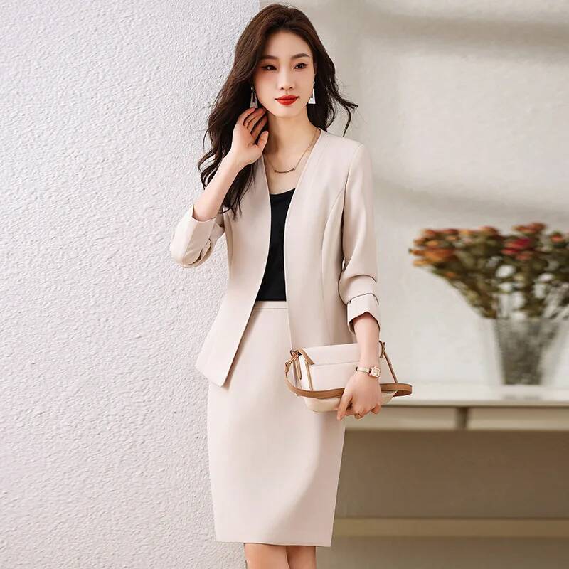 スカートとジャケット付きのフォーマルな女性用ビジネススーツ  - Women Formal Wear Winter のレビューと価格